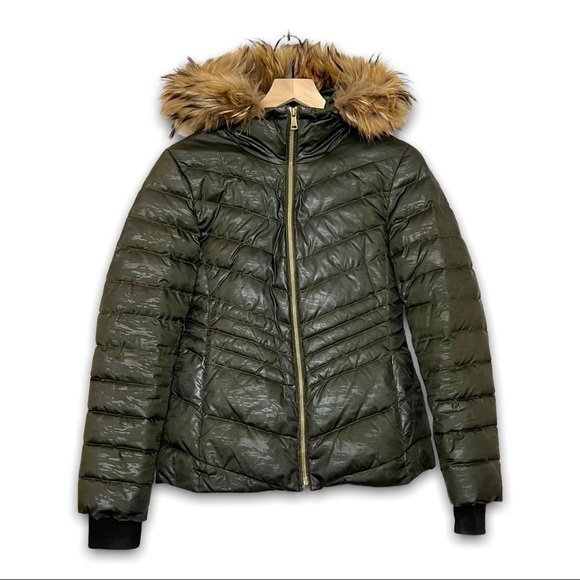 *ANDREW MARC Quilted Down Olive Fur Lined Hood Après-Ski Winter Puffer Coat S - Picture 1 of 7